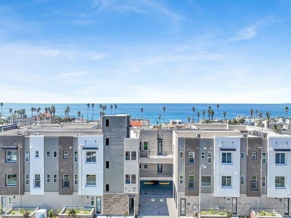 Elfyer - Oceanside, CA House - For Sale