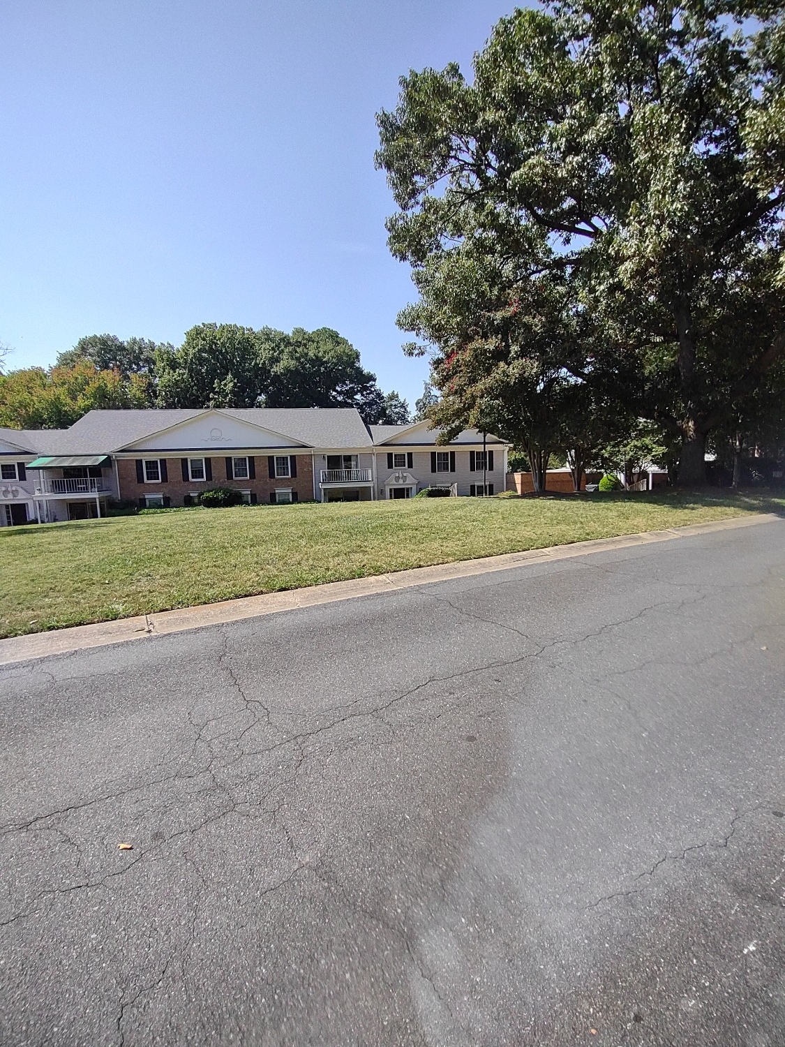 Elfyer - Charlotte, NC House - For Sale