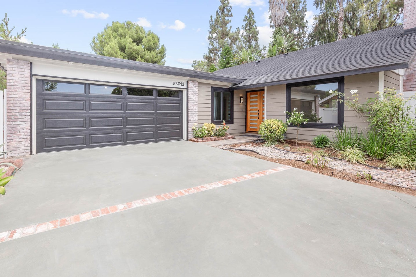 Elfyer - Laguna Hills, CA House - For Sale