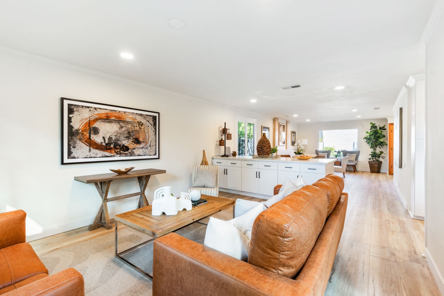 Elfyer - Laguna Hills, CA House - For Sale