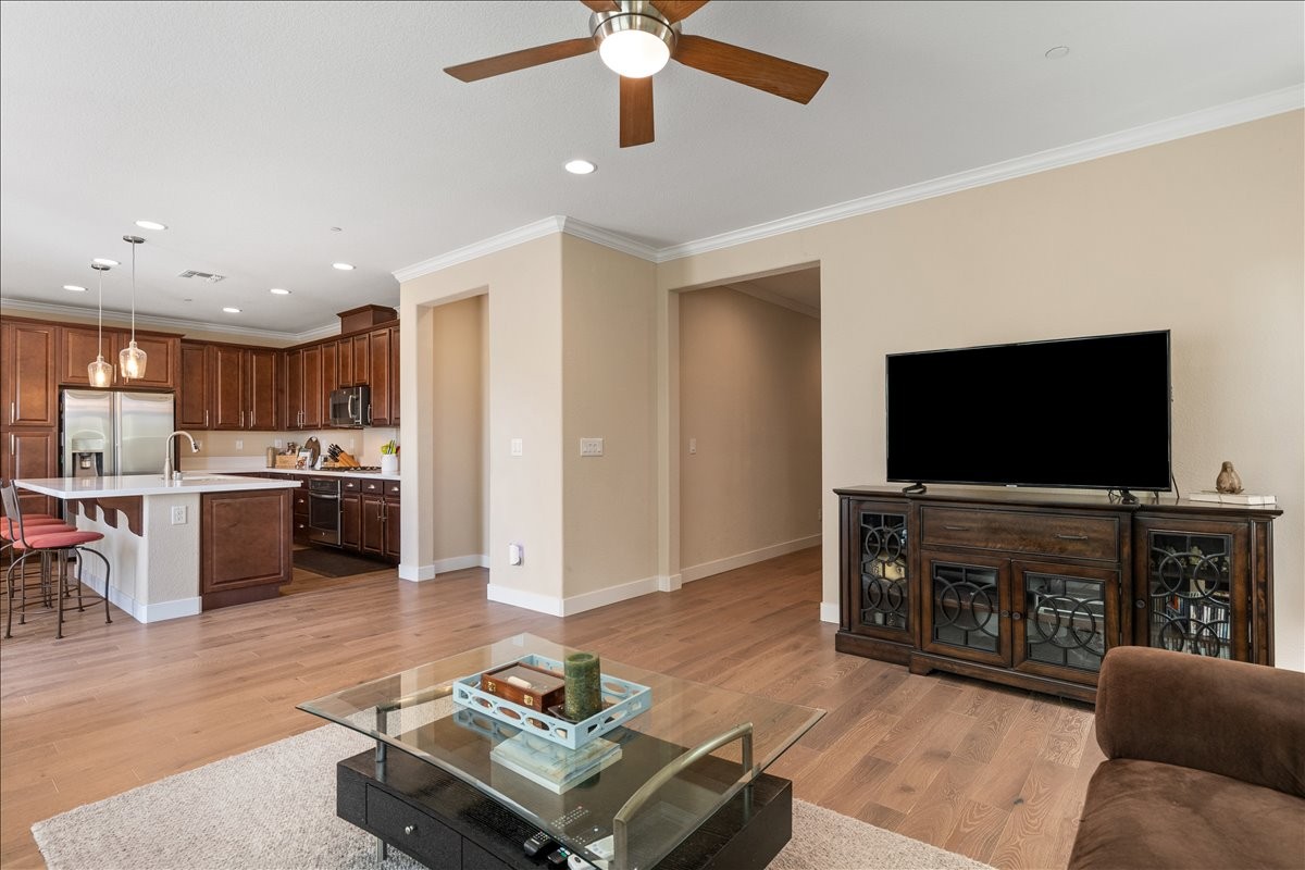 Elfyer - Sacramento, CA House - For Sale