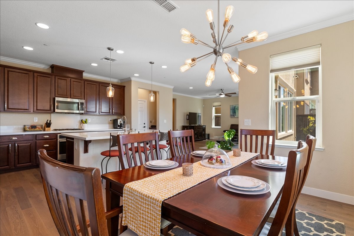 Elfyer - Sacramento, CA House - For Sale