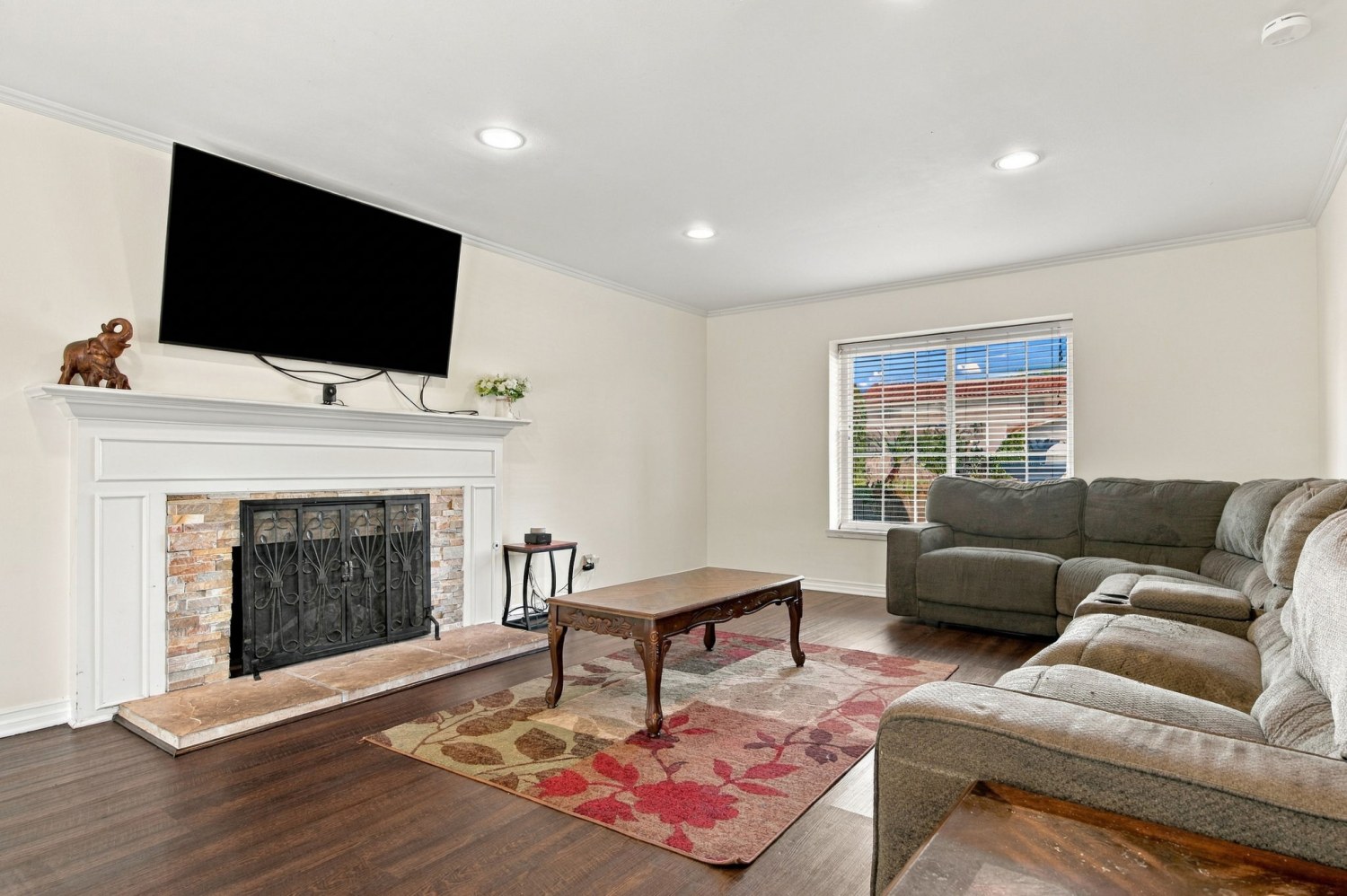 Elfyer - Newbury Park, CA House - For Sale
