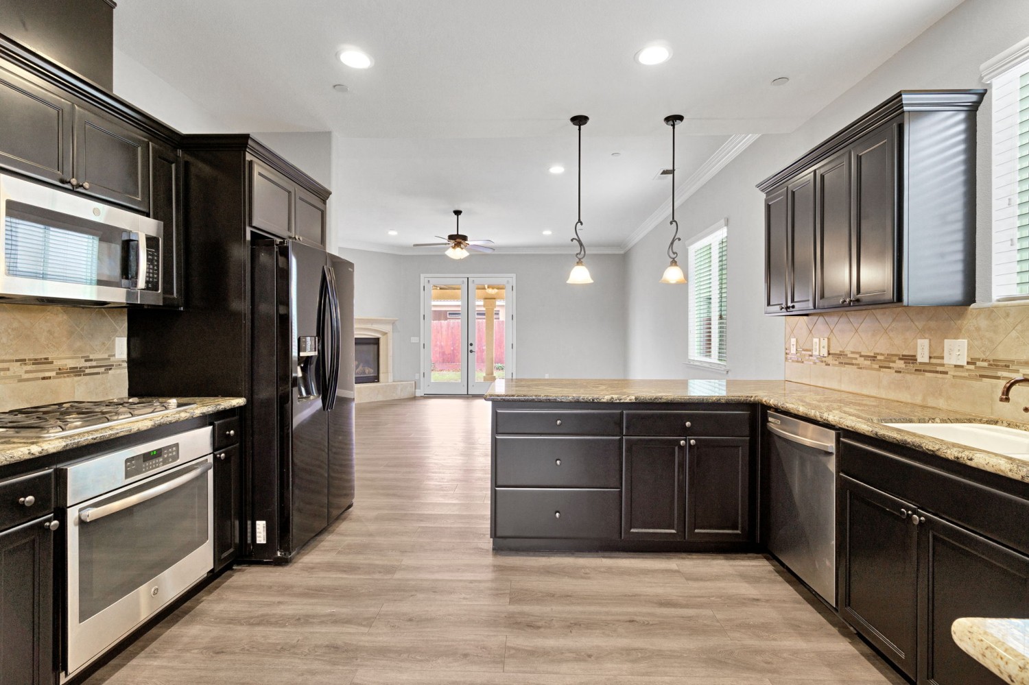 Elfyer - Kerman, CA House - For Sale