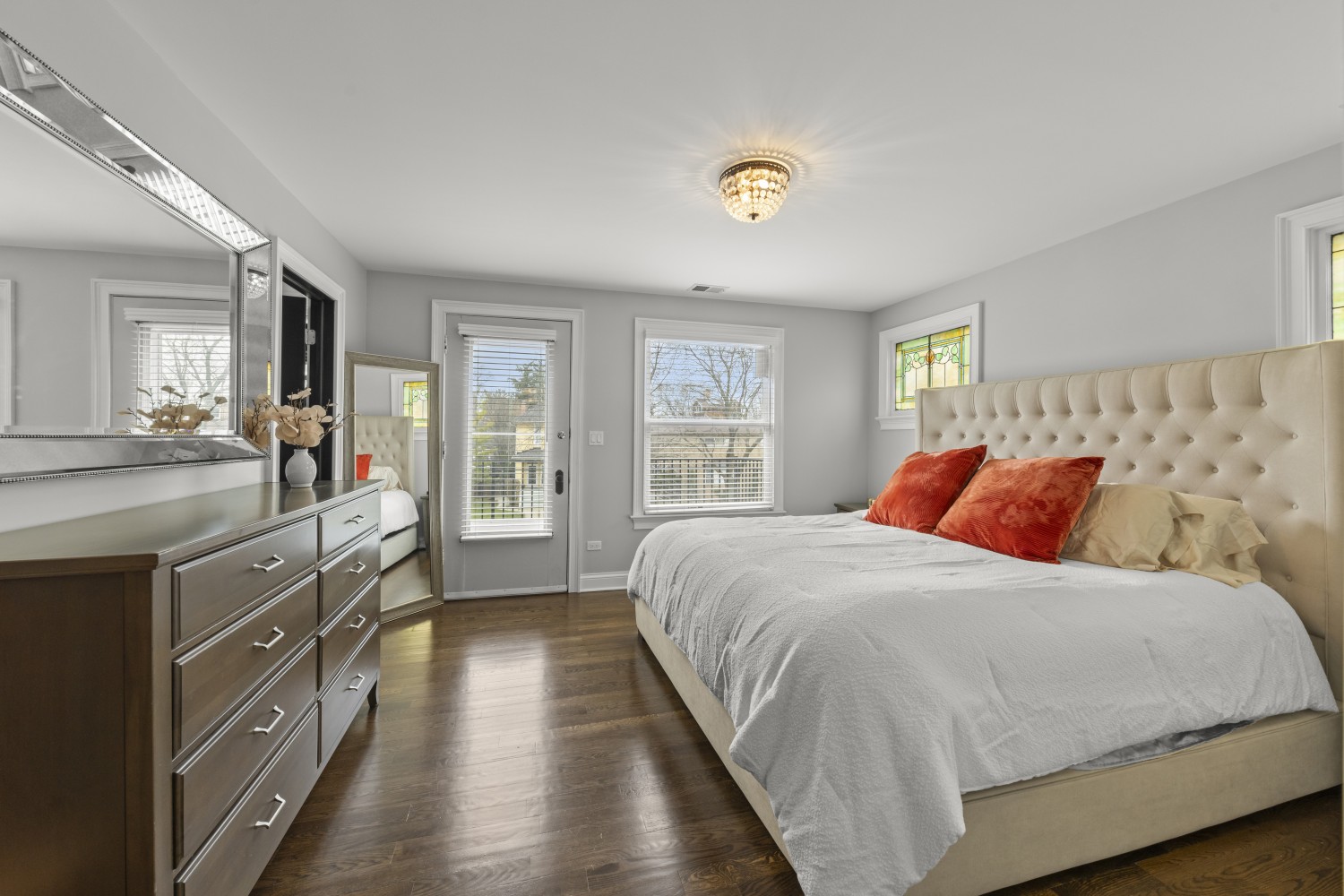Elfyer - Chicago, IL House - For Sale