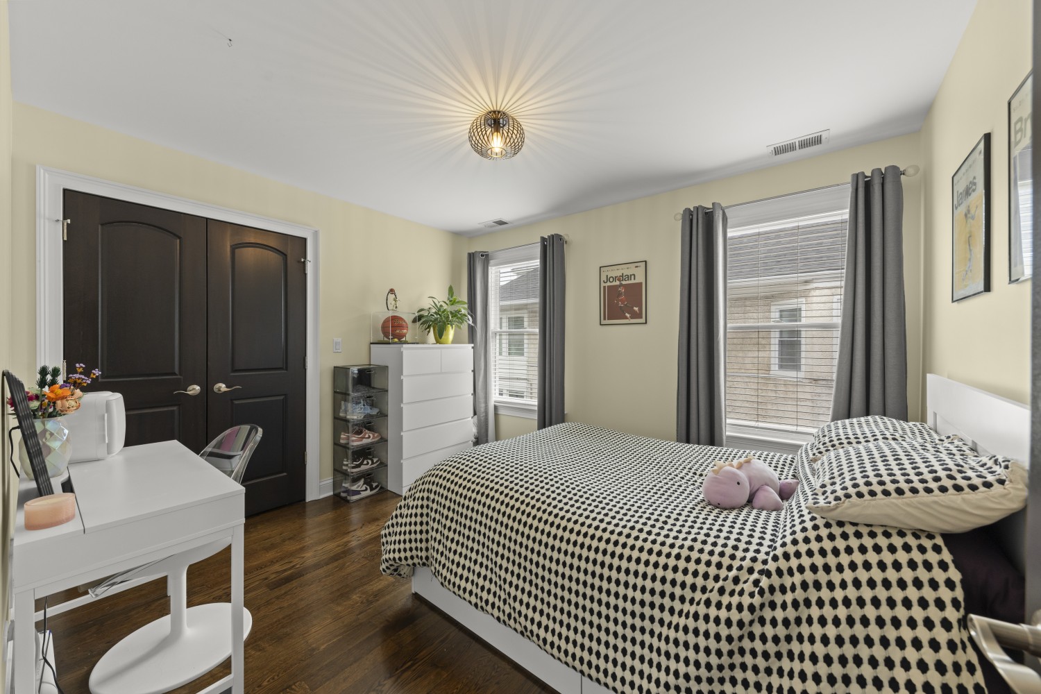 Elfyer - Chicago, IL House - For Sale