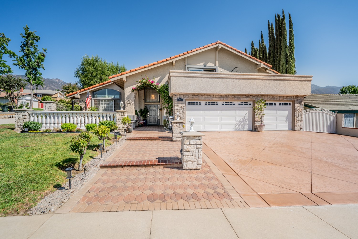 Elfyer - Upland, CA House - For Sale