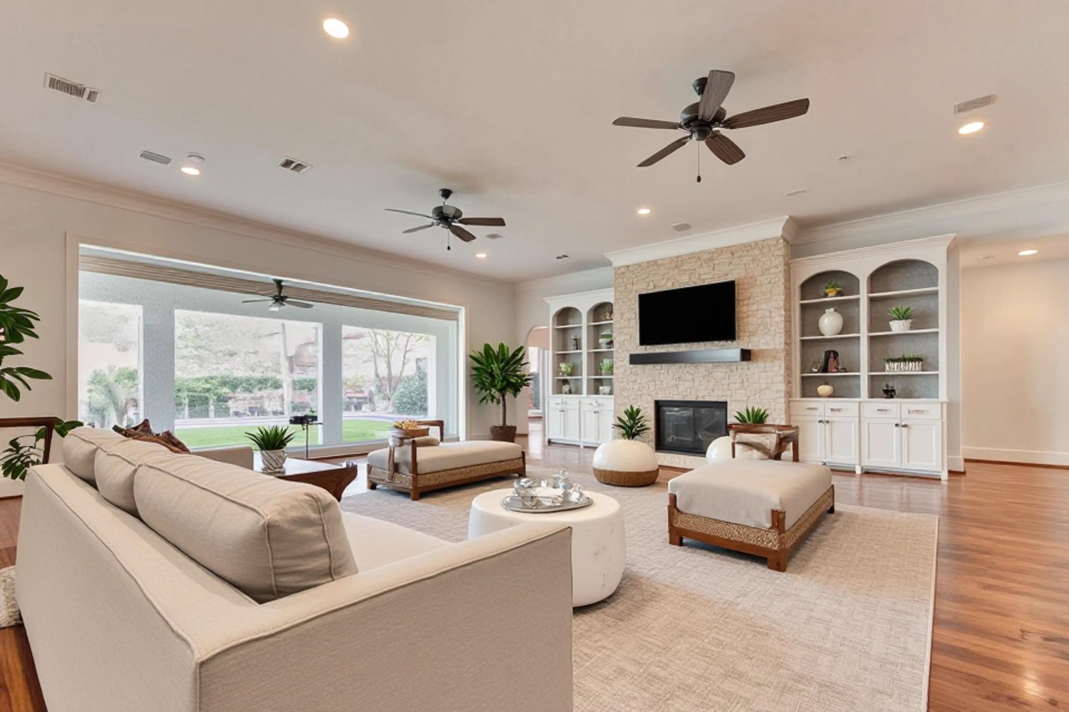 Elfyer - Bellaire, TX House - For Sale