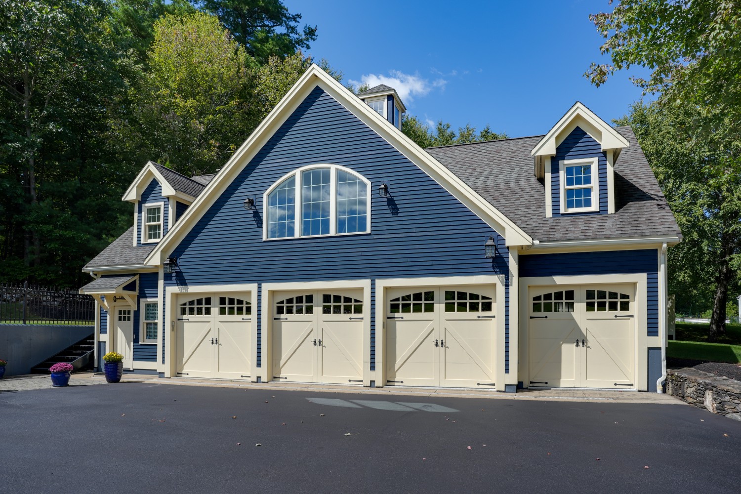 Elfyer - Lunenburg, MA House - For Sale