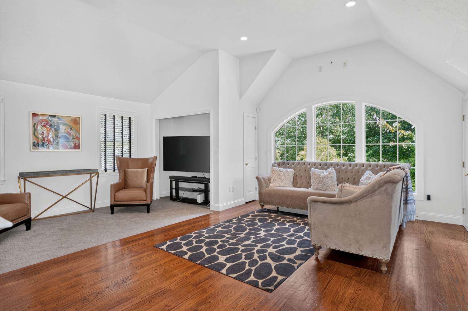 Elfyer - Lunenburg, MA House - For Sale