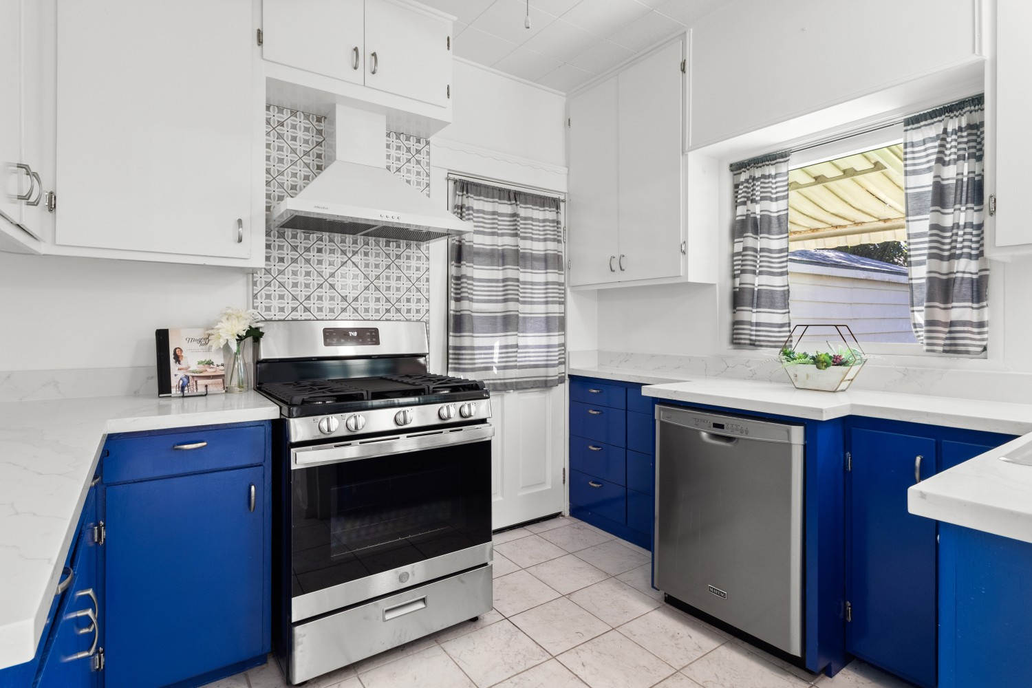Elfyer - Stockton, CA House - For Sale