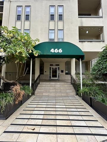 Elfyer - Oakland, CA House - For Sale