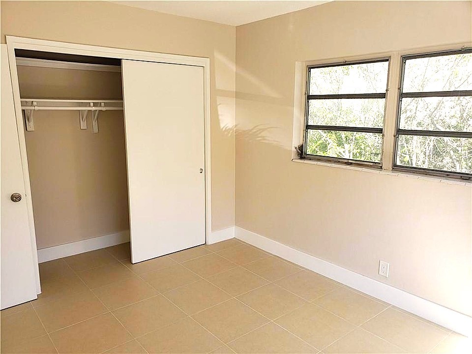 Elfyer - Fort Lauderdale, FL House - For Sale
