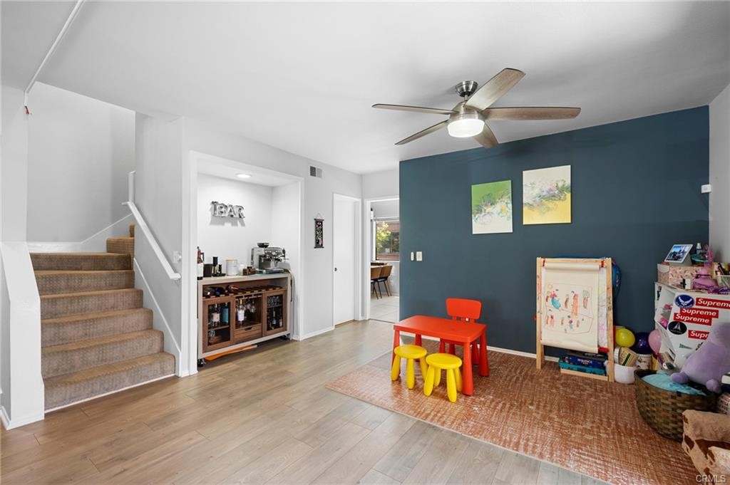 Elfyer - Woodland Hills, CA House - For Sale