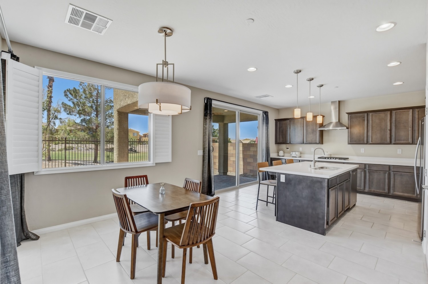 Elfyer - Las Vegas, NV House - For Sale