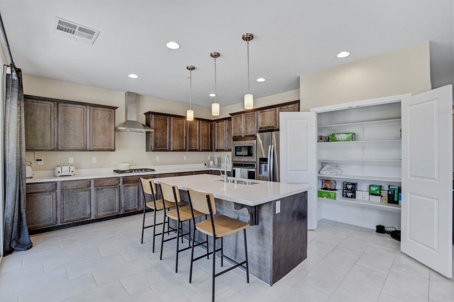 Elfyer - Las Vegas, NV House - For Sale