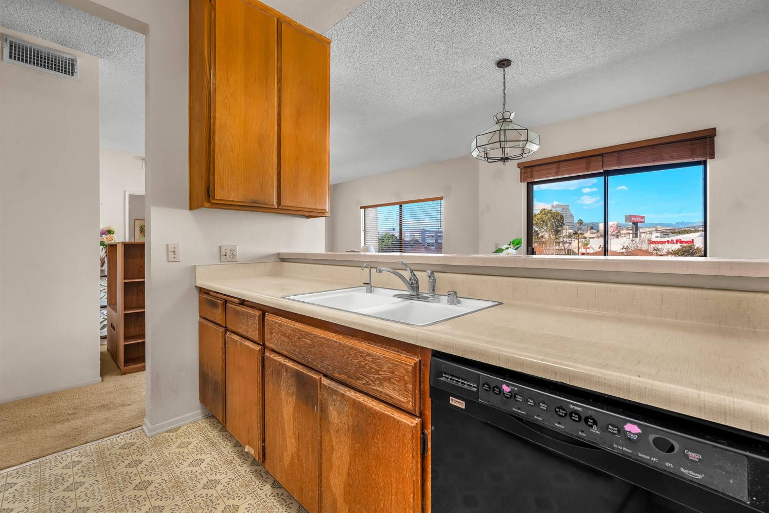 Elfyer - Los Angeles, CA House - For Sale