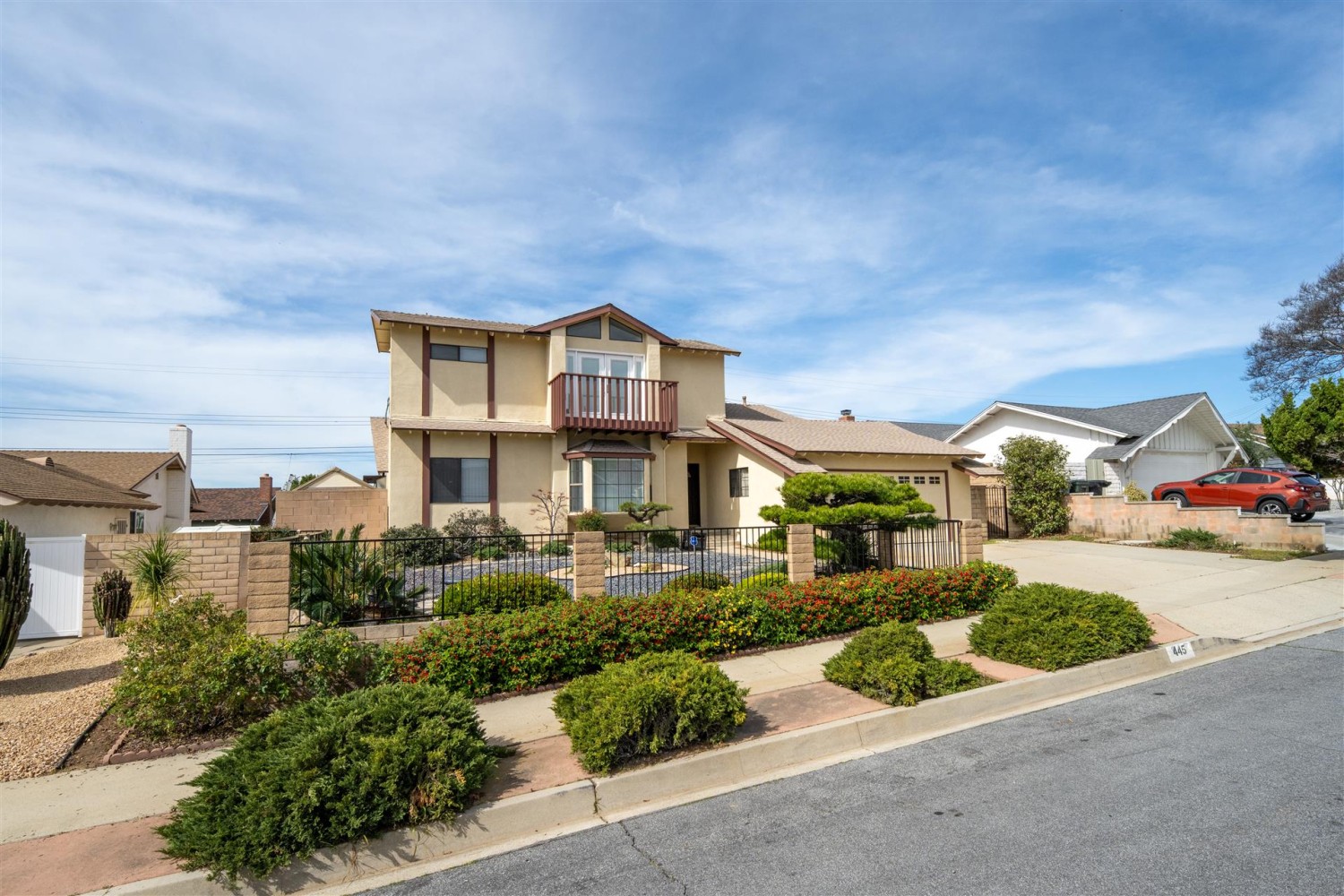 Elfyer - Covina, CA House - For Sale