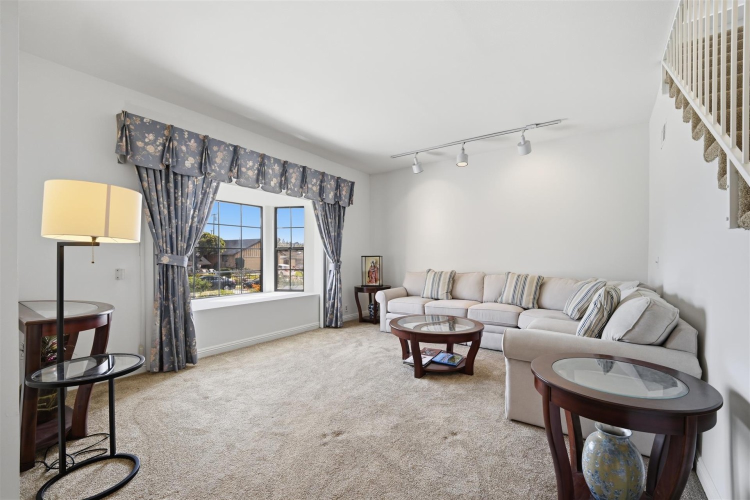 Elfyer - Covina, CA House - For Sale