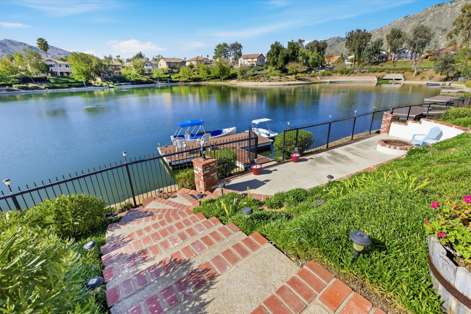 Elfyer - Moreno Valley, CA House - For Sale