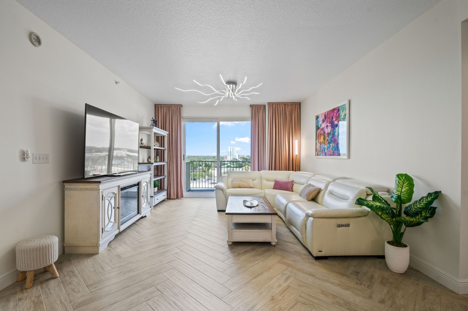 Elfyer - Clearwater, FL House - For Sale