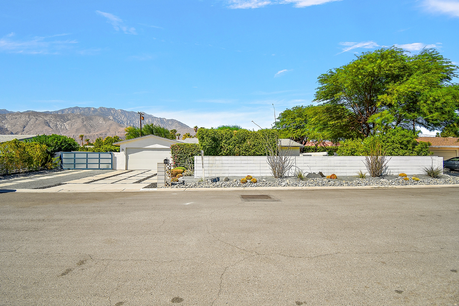 Elfyer - Palm Springs, CA House - For Sale