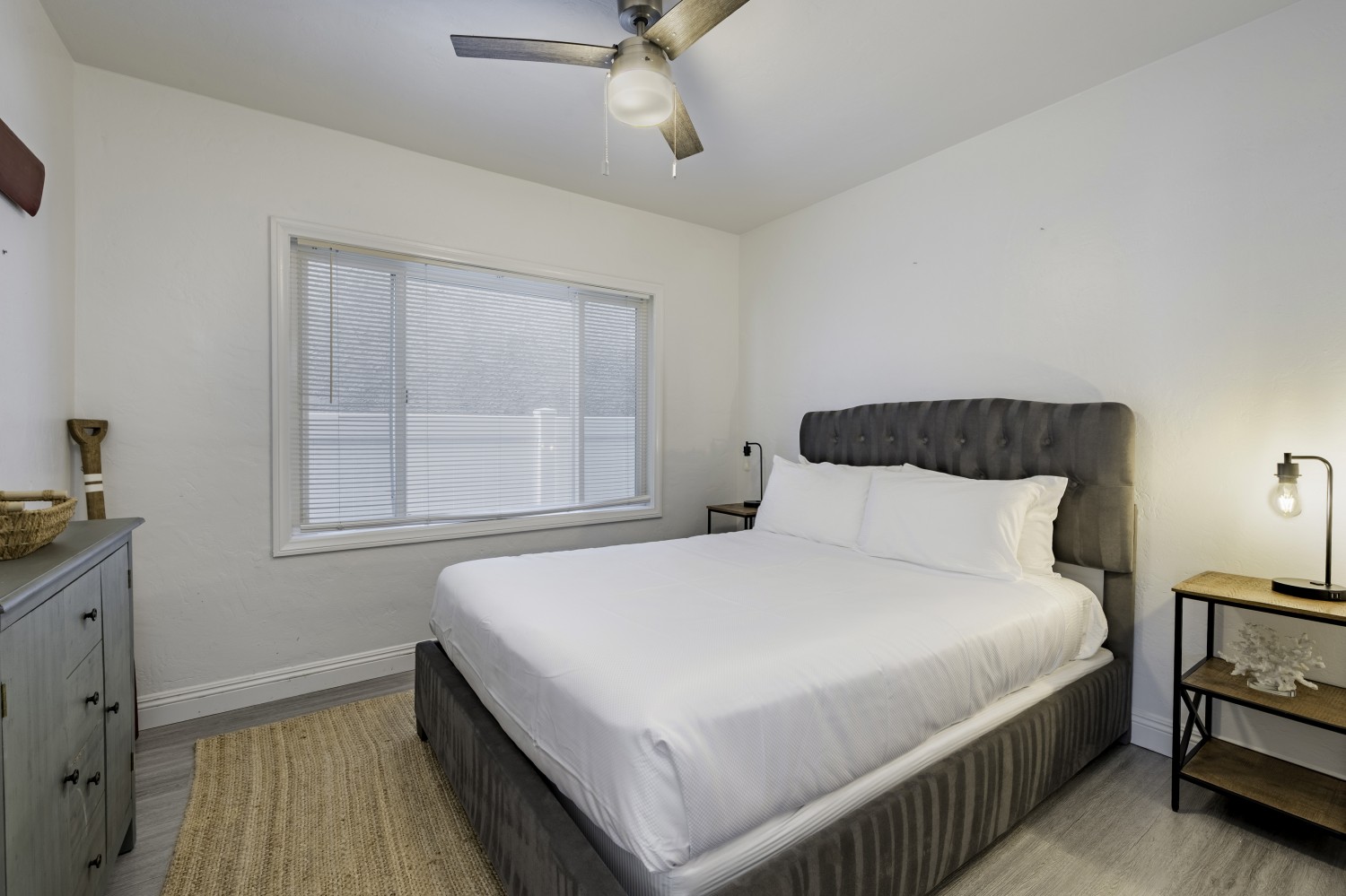 Elfyer - Seal Beach, CA House - For Sale