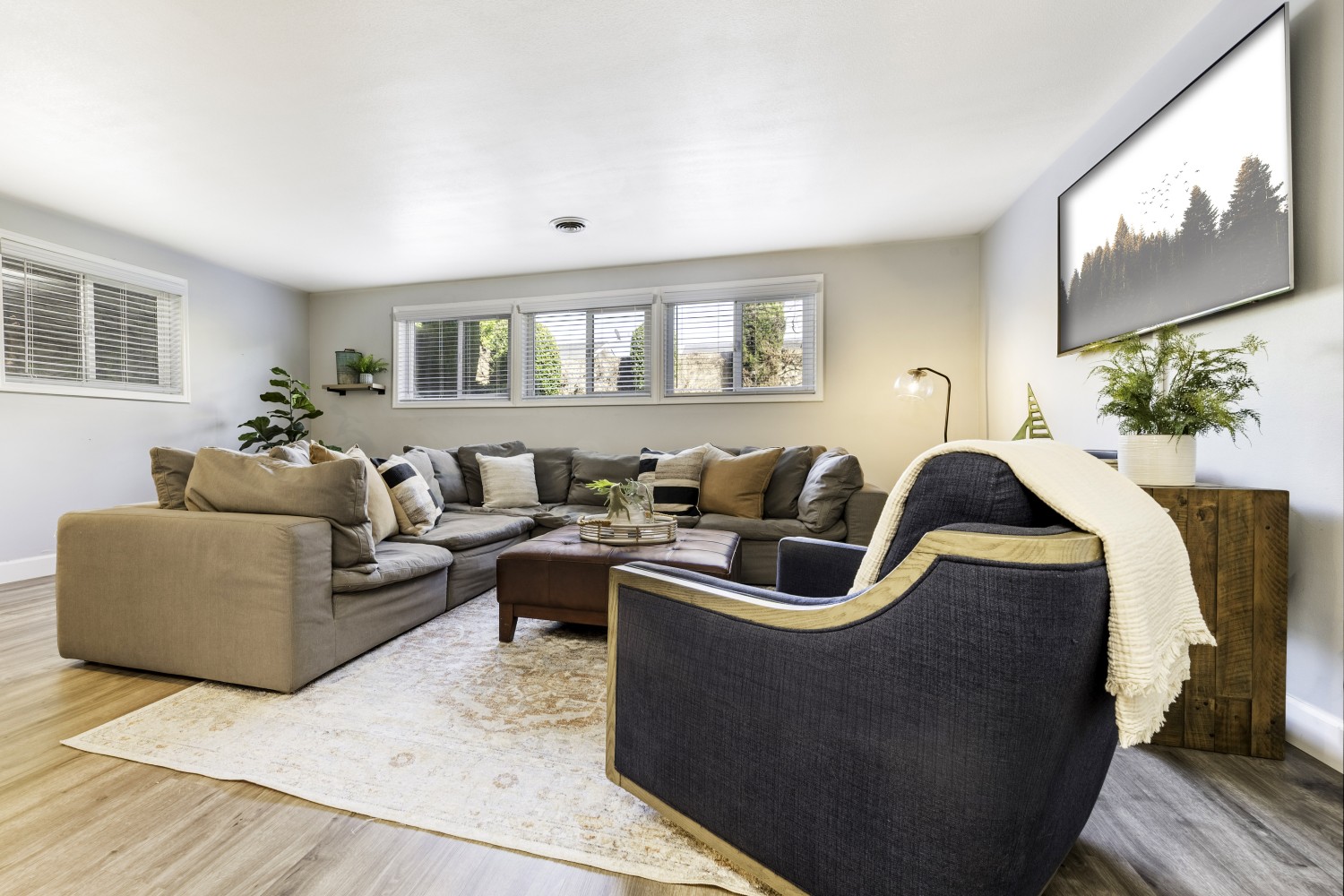 Elfyer - Long Beach, CA House - For Sale