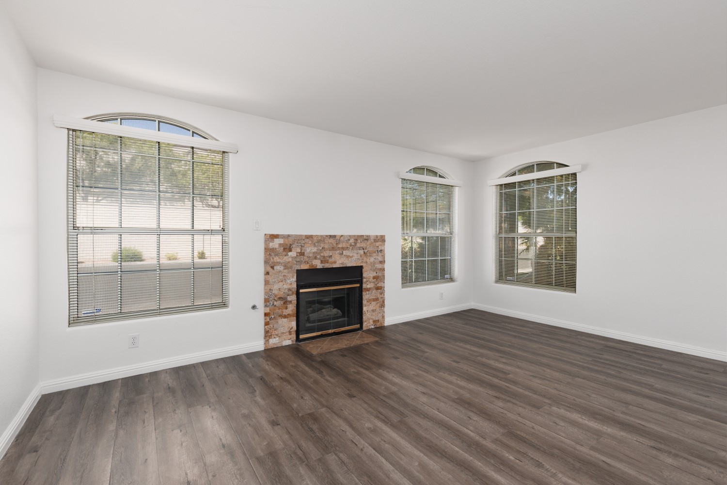 Elfyer - Las Vegas, NV House - For Sale