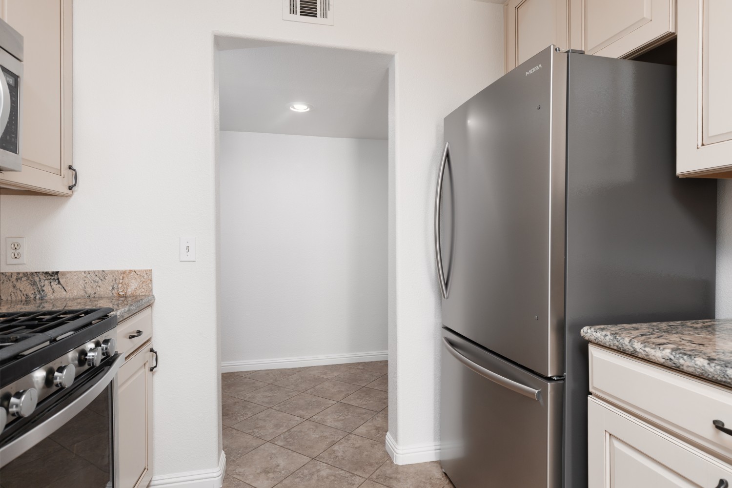 Elfyer - Las Vegas, NV House - For Sale