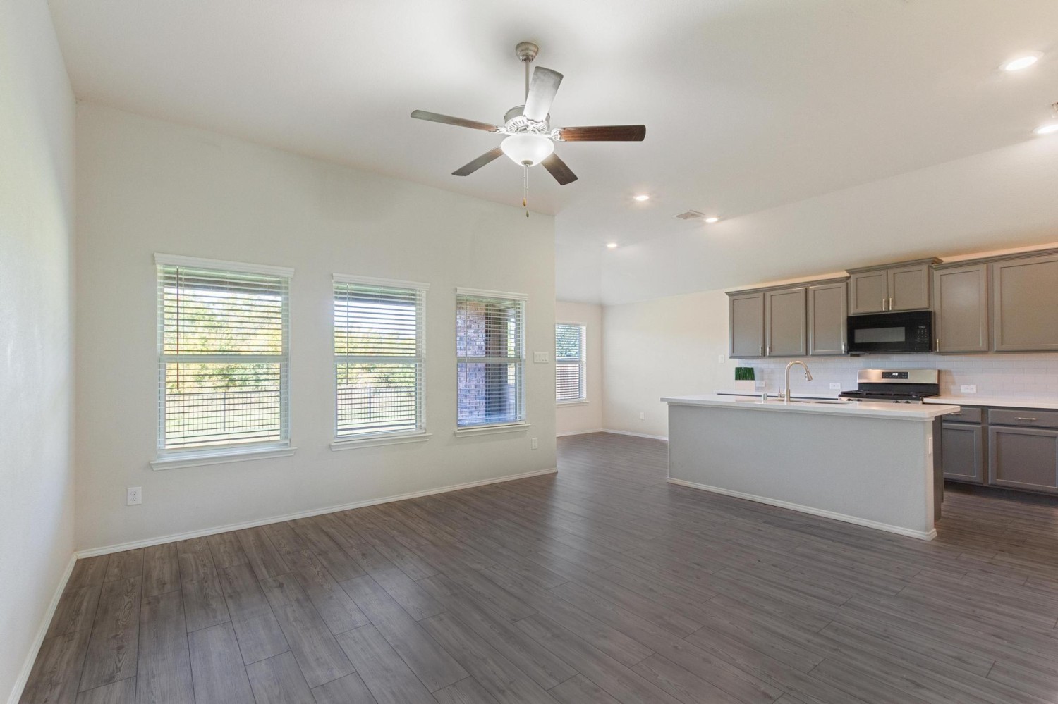 Elfyer - Crossroads, TX House - For Sale