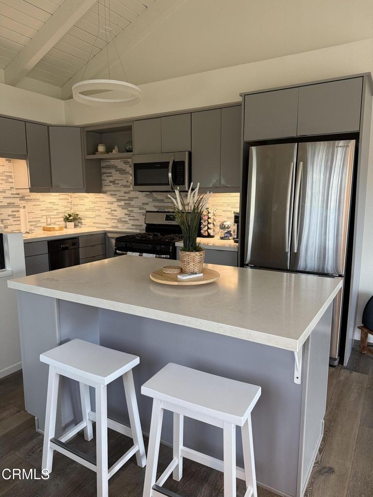 Elfyer - Ventura, CA House - For Sale