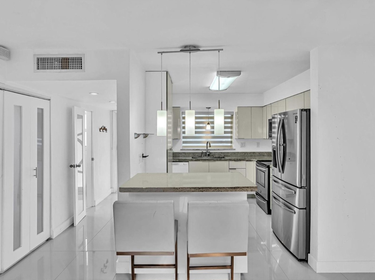 Elfyer - North Miami, FL House - For Sale