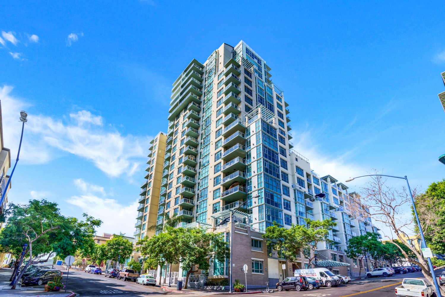 Elfyer - San Diego, CA House - For Sale