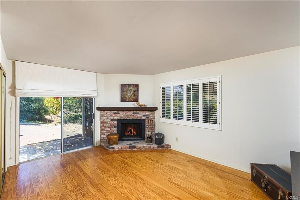 Elfyer - Fallbrook, CA House - For Sale