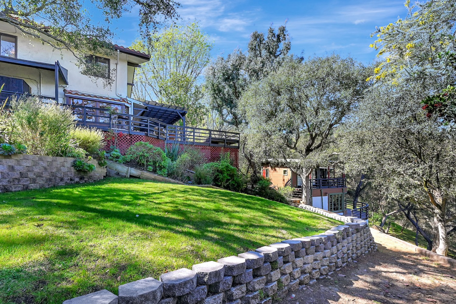 Elfyer - Topanga, CA House - For Sale