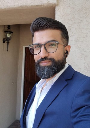 Agent Photo