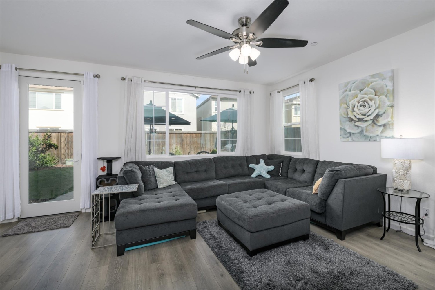 Elfyer - Sacramento, CA House - For Sale