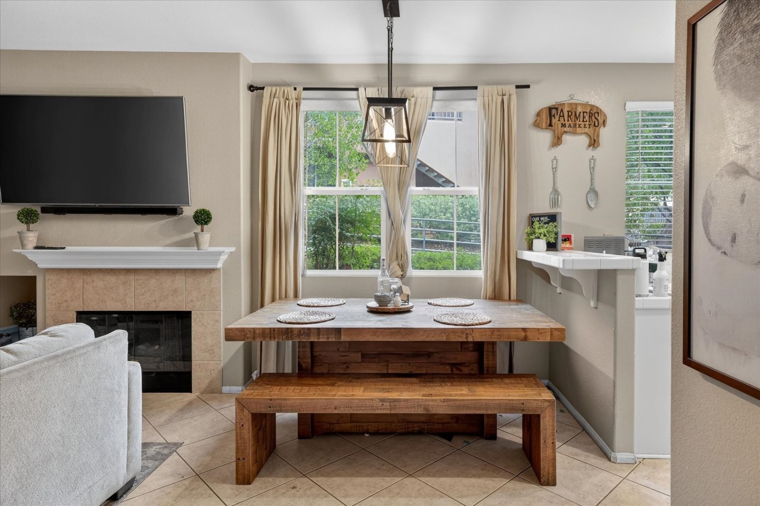 Elfyer - Canyon Country, CA House - For Sale