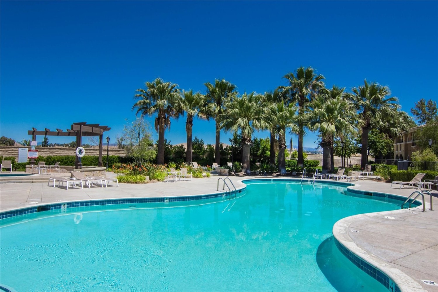 Elfyer - Canyon Country, CA House - For Sale