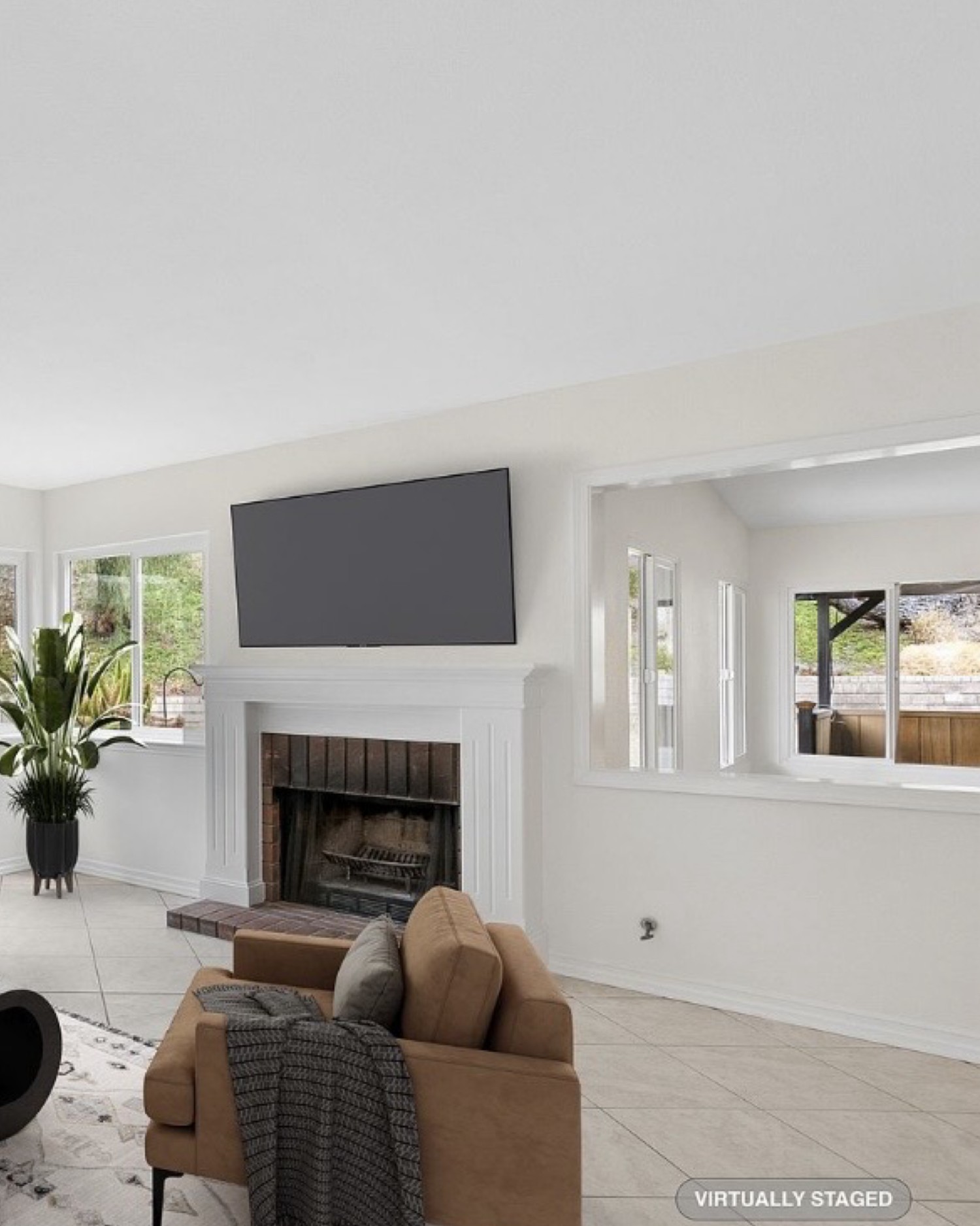 Elfyer - Santa Clarita, CA House - For Sale