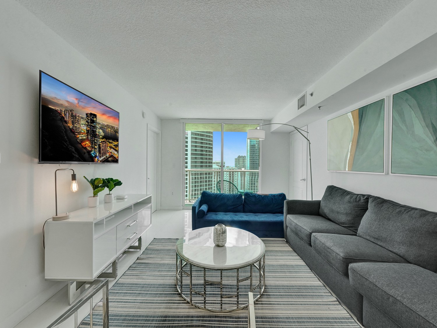 Elfyer - Miami, FL House - For Sale