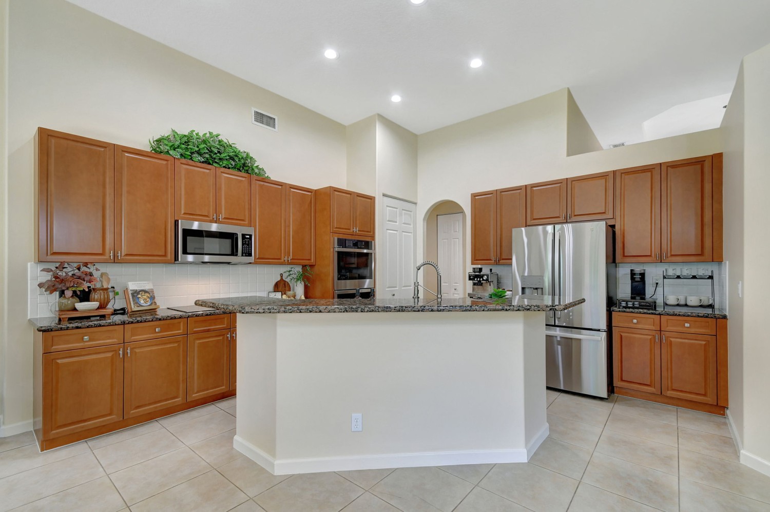 Elfyer - Lake Worth Beach, FL House - For Sale