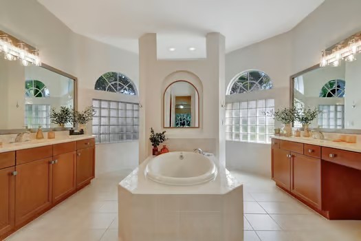Elfyer - Lake Worth Beach, FL House - For Sale
