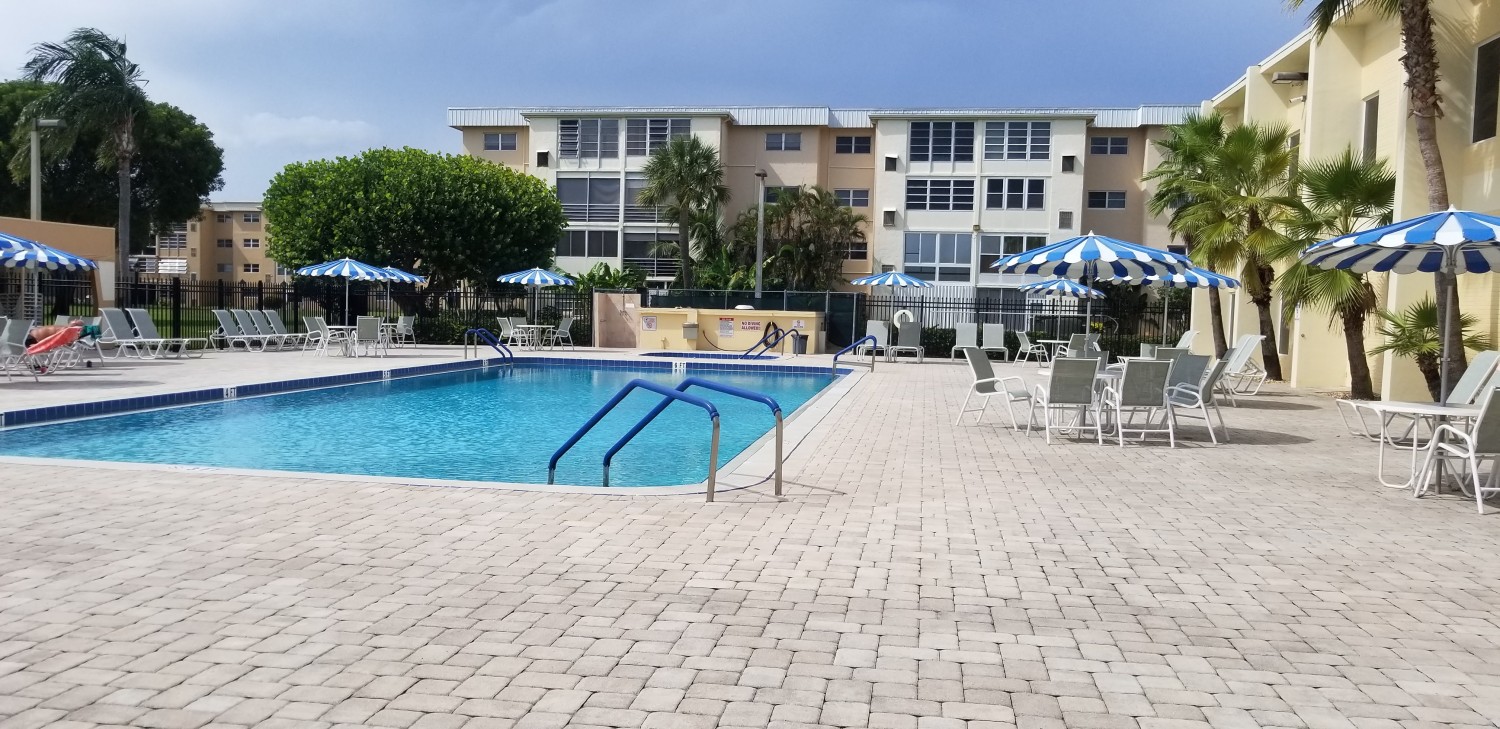 Elfyer - Boynton Beach, FL House - For Sale