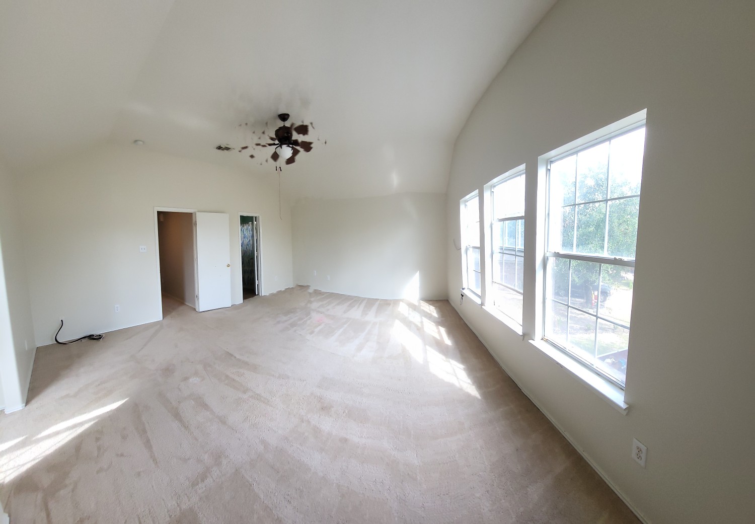 Elfyer - Houston, TX House - For Sale