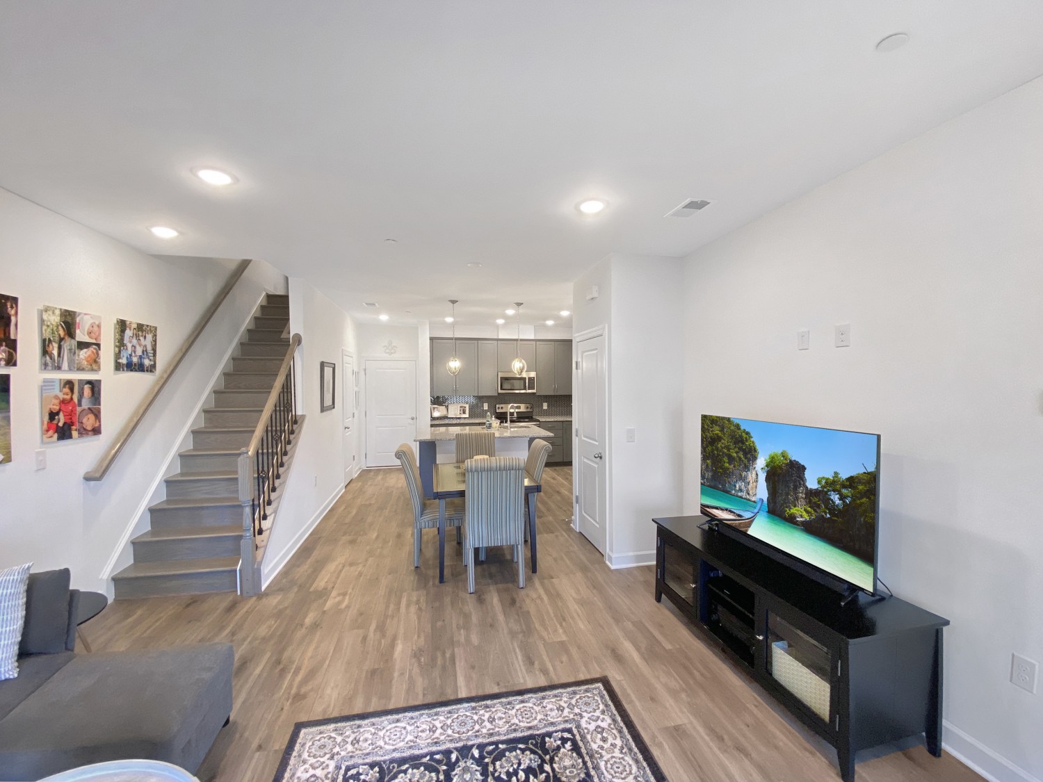 Elfyer - Chantilly, VA House - For Sale