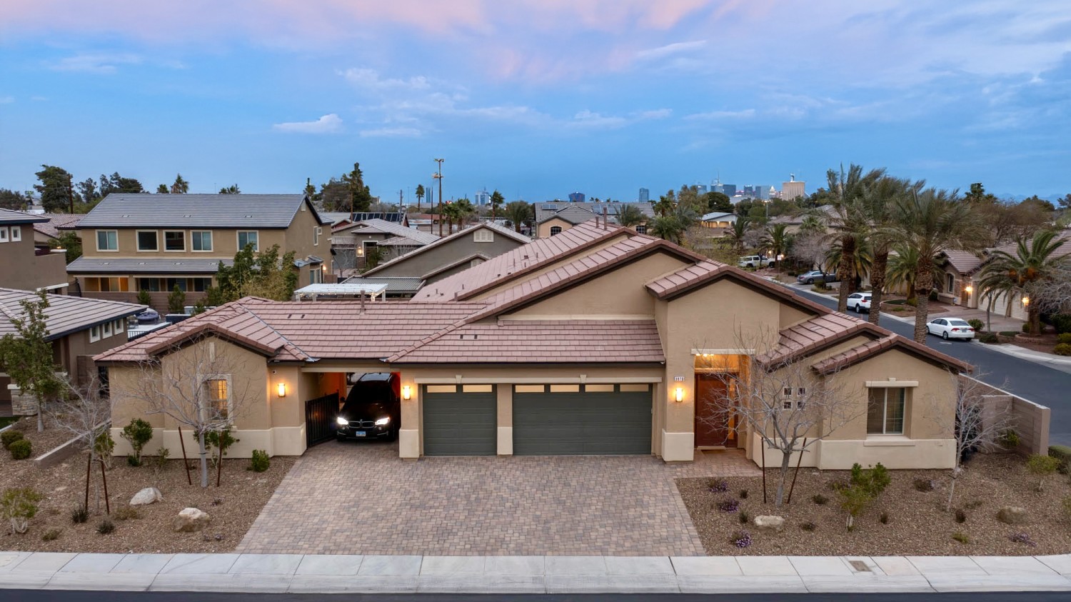 Elfyer - Las Vegas, NV House - For Sale