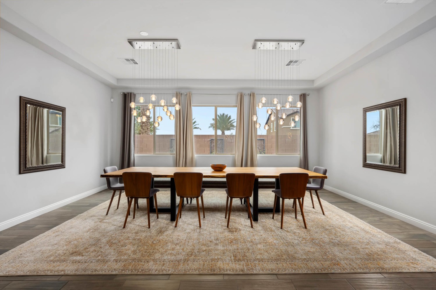 Elfyer - Las Vegas, NV House - For Sale