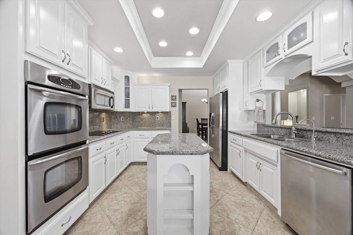 Elfyer - Bakersfield, CA House - For Sale